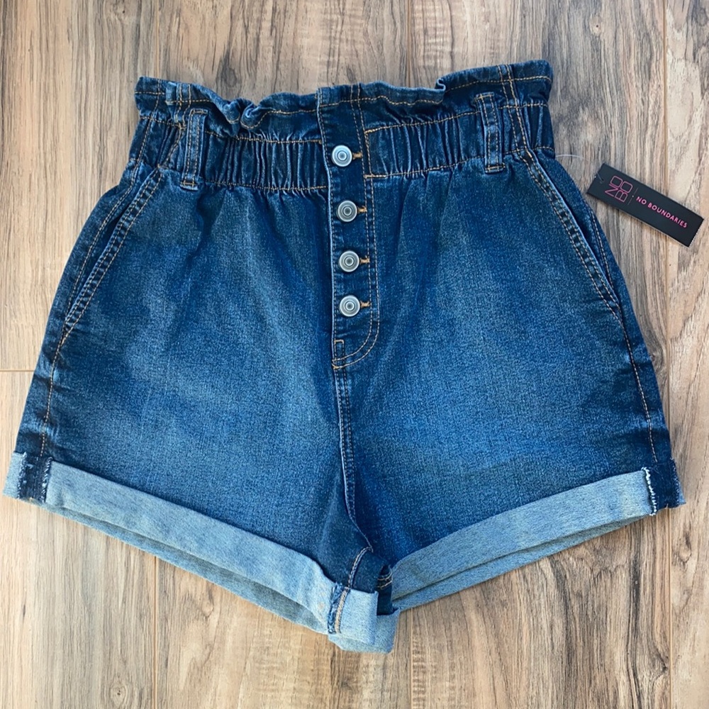 New High Waisted Shorts Size M